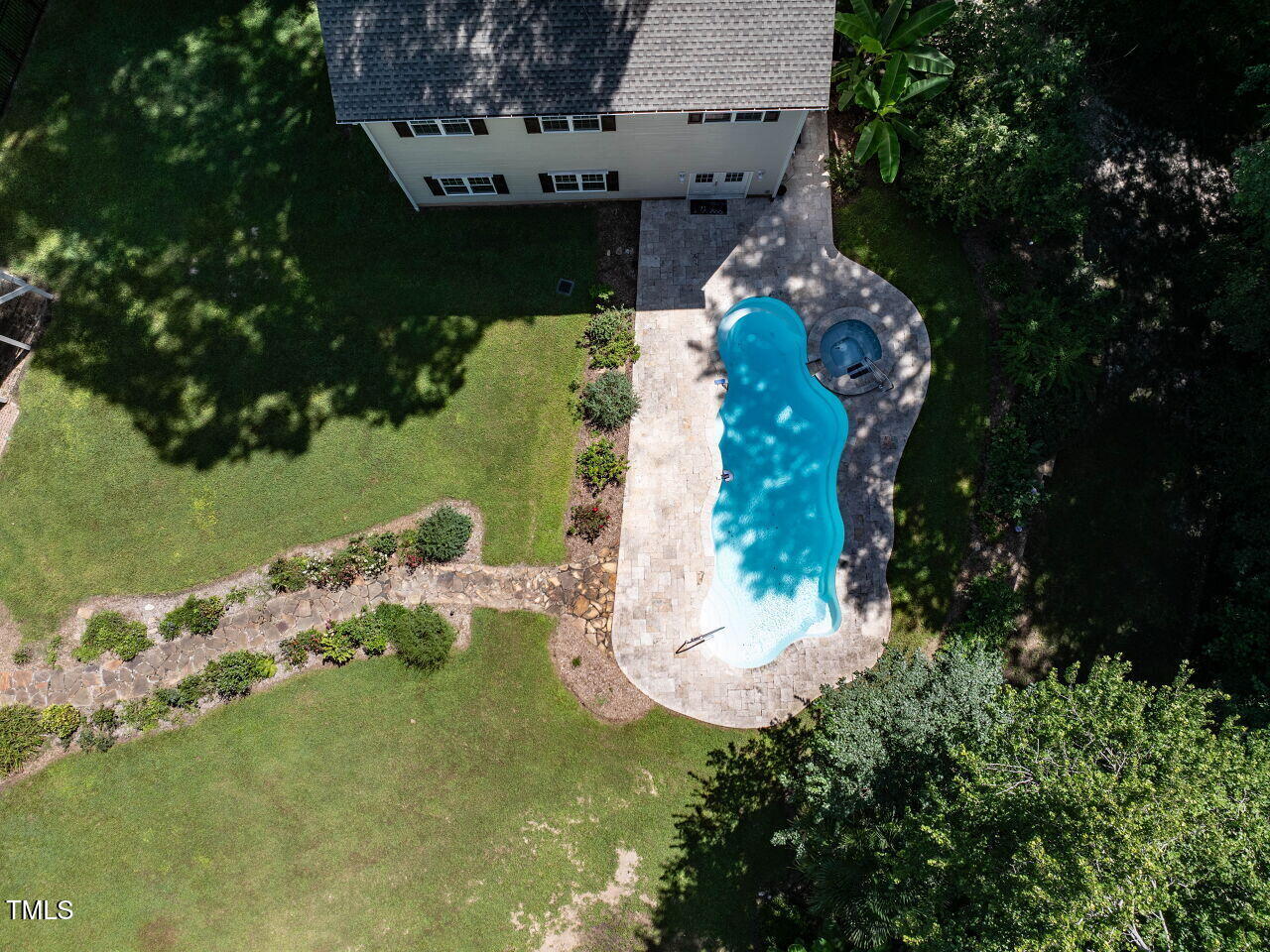 2129 Beneventum Court Raleigh, NC 27606 - Photo 61 of 96 060-1280x960-photo