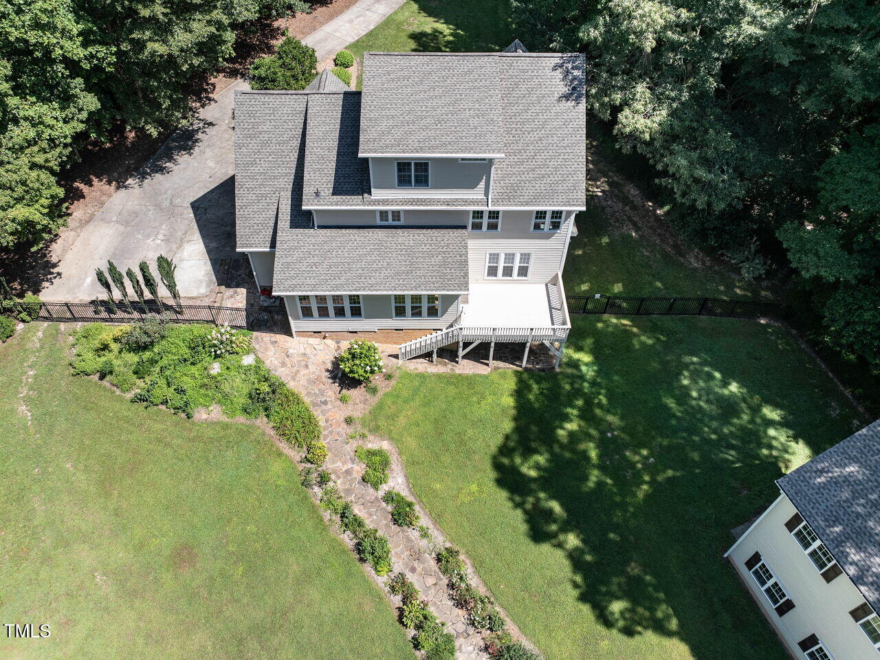2129 Beneventum Court Raleigh, NC 27606 - Photo 62 of 96 061-1280x960-photo