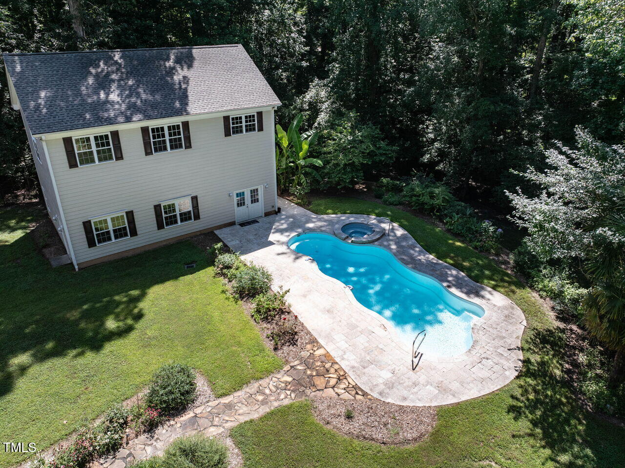 2129 Beneventum Court Raleigh, NC 27606 - Photo 65 of 96 064-1280x960-photo