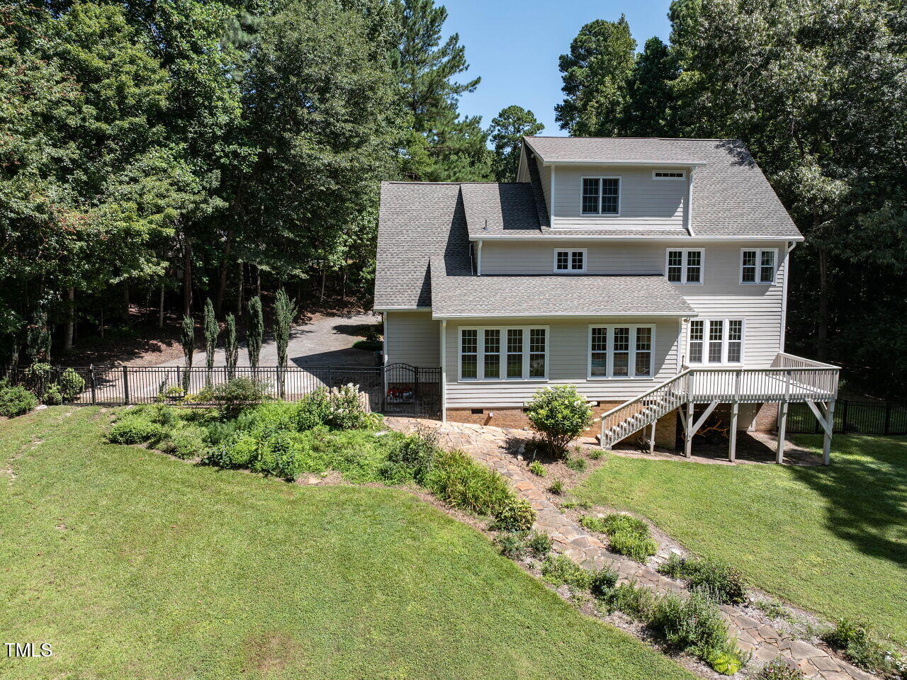 2129 Beneventum Court Raleigh, NC 27606 - Photo 69 of 96 068-1280x960-photo