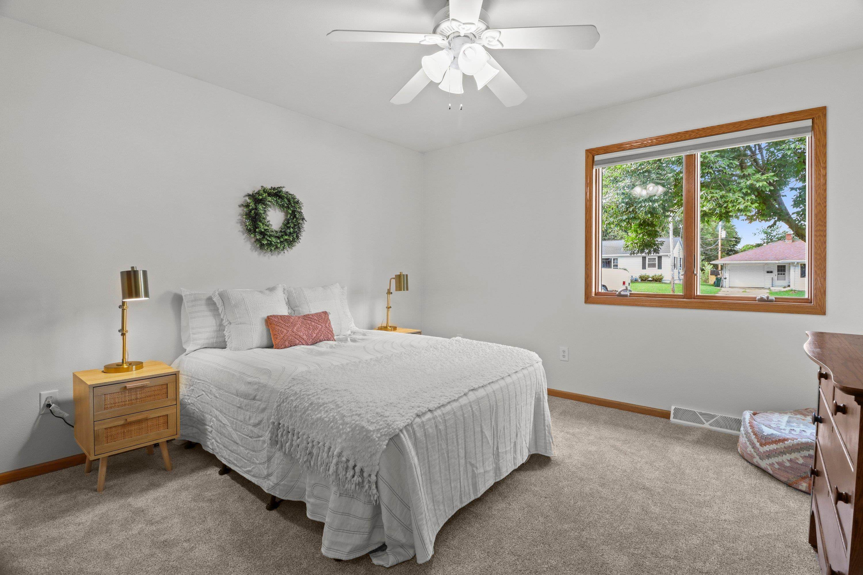 416 North 3rd Street Fort Atkinson, WI 53538 - Photo 17 of 40