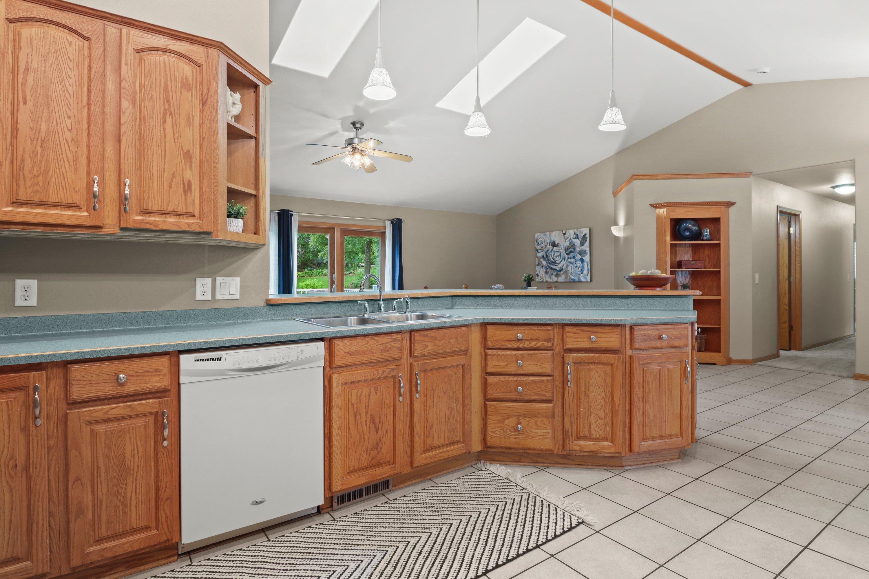 416 North 3rd Street Fort Atkinson, WI 53538 - Photo 8 of 40