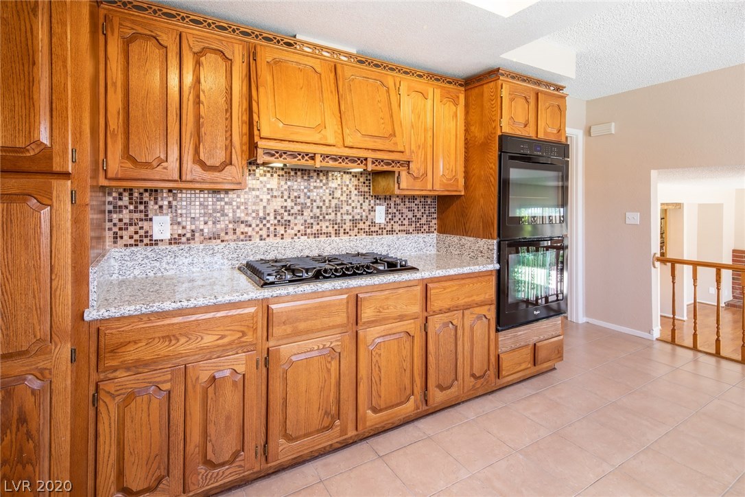 4403 Fernbrook Road Las Vegas, NV 89103 - Photo 9 of 38 Gallery Image 9