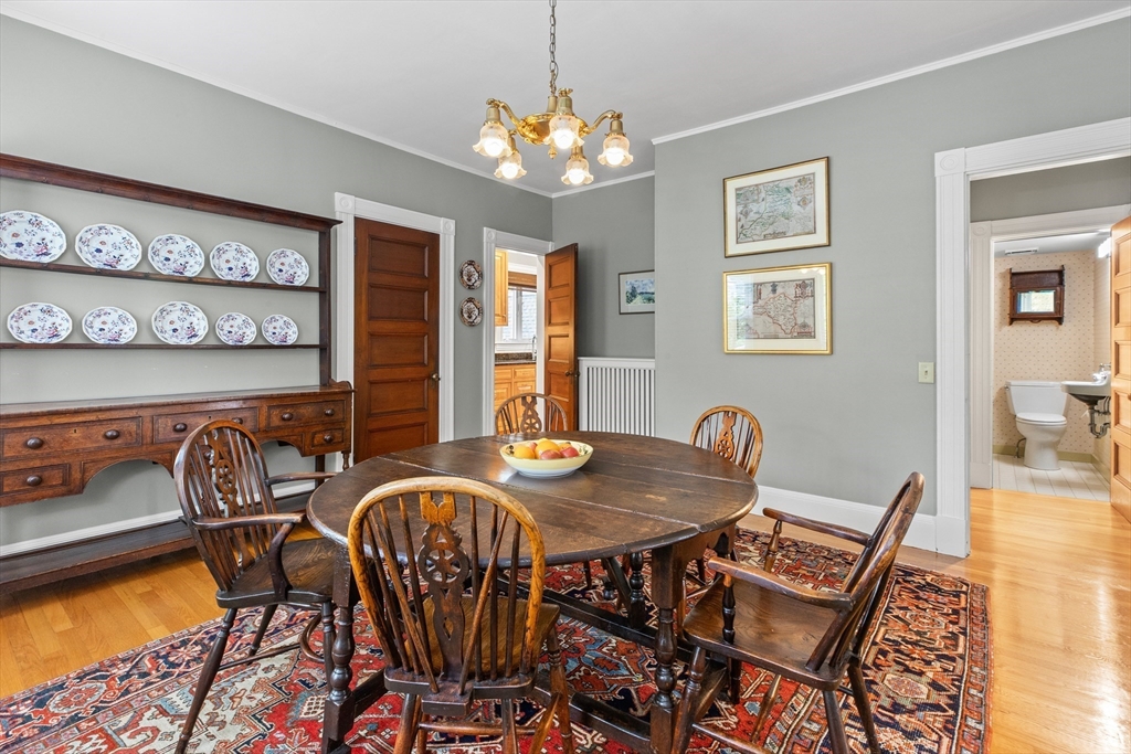 41 Clarke Street Lexington, MA 02421 - Photo 11 of 41