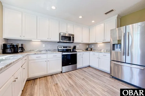 $199,000 | 143 Spinnaker Court, Unit 28, Duck, NC 27949
