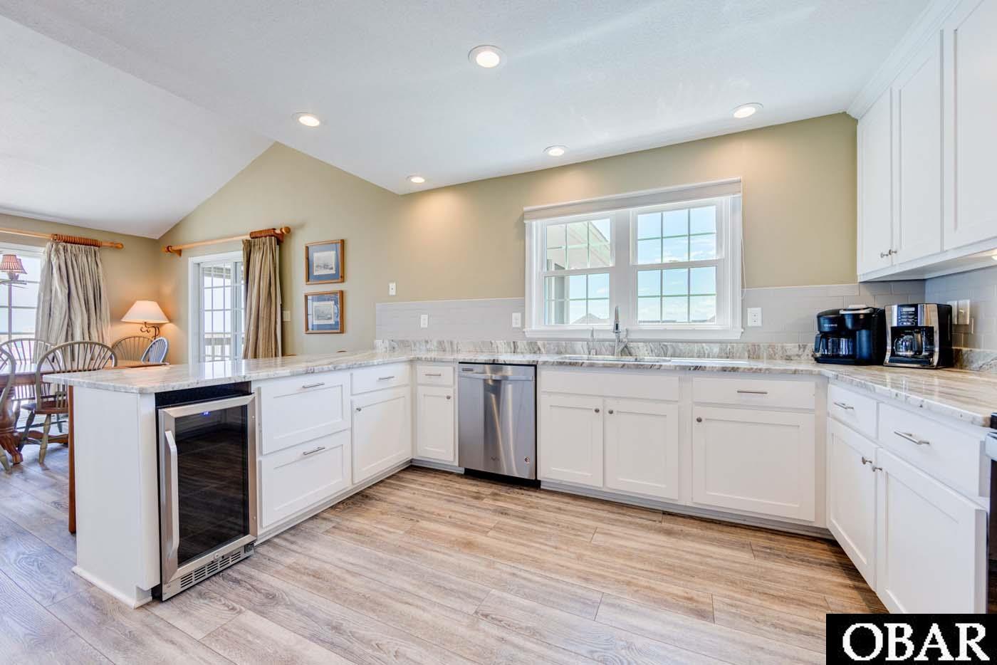 143 Spinnaker Court, Unit 28 Duck, NC 27949 - Photo 8 of 40