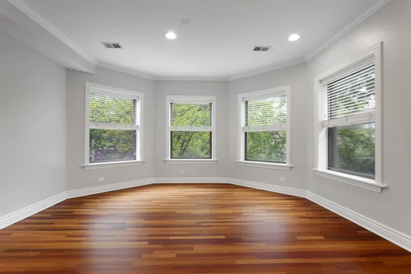 $599,000 | 3535 North Lakewood Avenue, Unit 2, Chicago, IL 60657