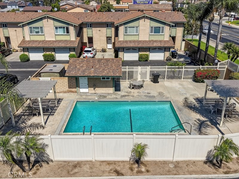 5442 Villa Way, Unit 4 Cypress, CA 90630 - Photo 36 of 42 pool