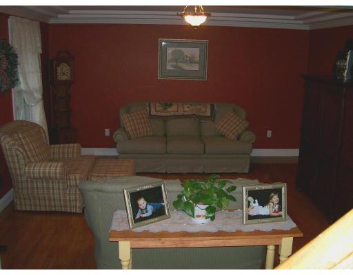 575 Scott Road Oakham, MA 01068 - Photo 4 of 23