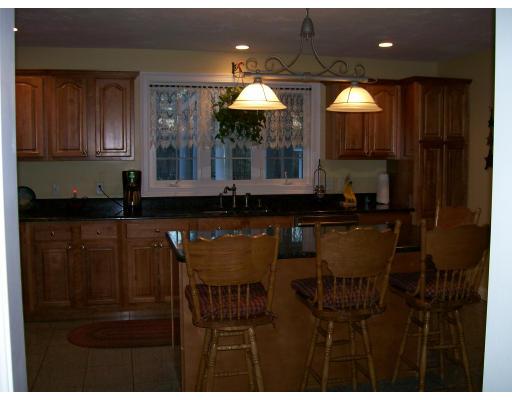 575 Scott Road Oakham, MA 01068 - Photo 7 of 23