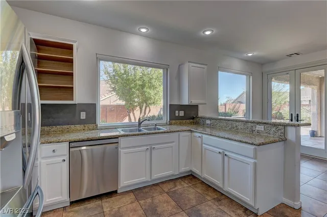 $2,595 | 10125 James Harbin Avenue, Las Vegas, NV 89129