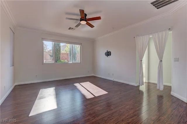 $2,595 | 10125 James Harbin Avenue, Las Vegas, NV 89129