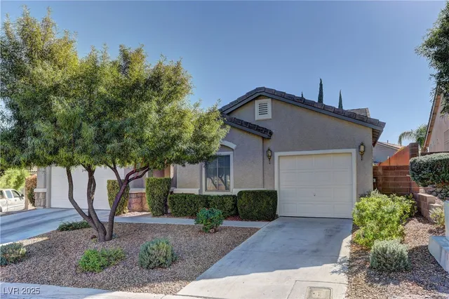 $2,595 | 10125 James Harbin Avenue, Las Vegas, NV 89129