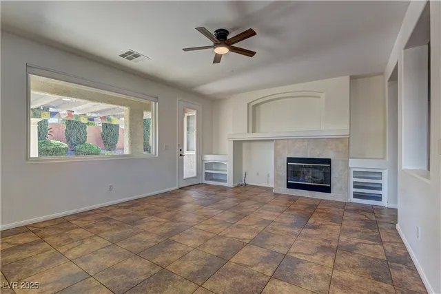 $2,595 | 10125 James Harbin Avenue, Las Vegas, NV 89129