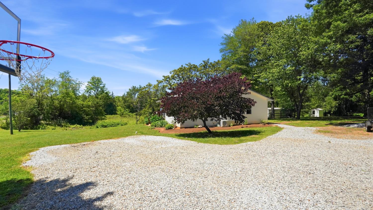 1321 Boxwood Farm Road Amherst, VA 24521 - Photo 41 of 60