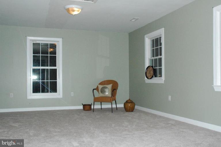 405 Holly Road Edgewater, MD 21037 - Photo 5 of 17 Master Bedroom #2