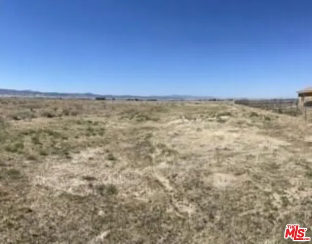 $49,000 | 70 West Ave F 12, Lancaster, CA 93536