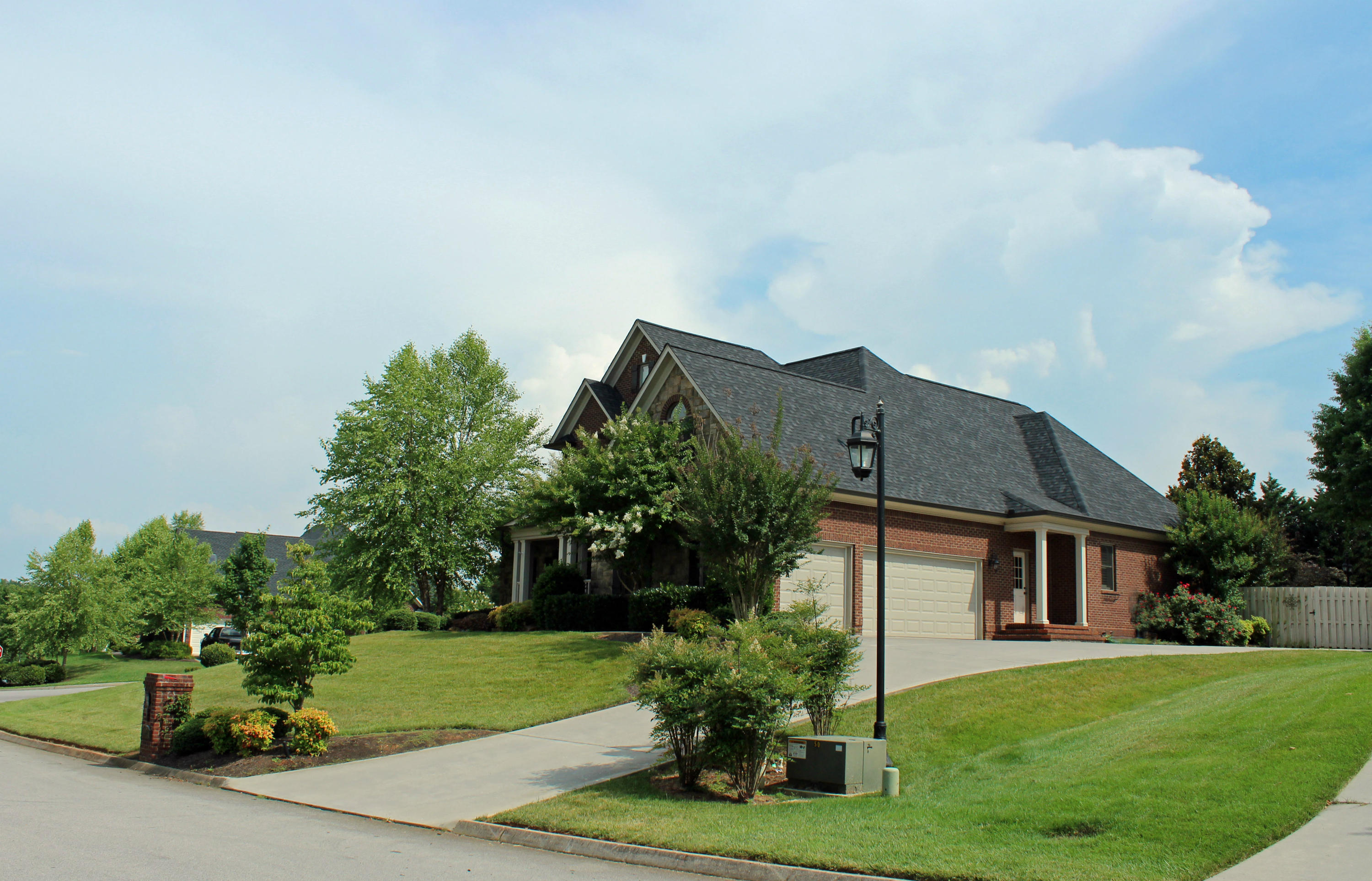 1617 Redgrave Road Knoxville, TN 37922 - Photo 2 of 39 1617 REDGRAVE