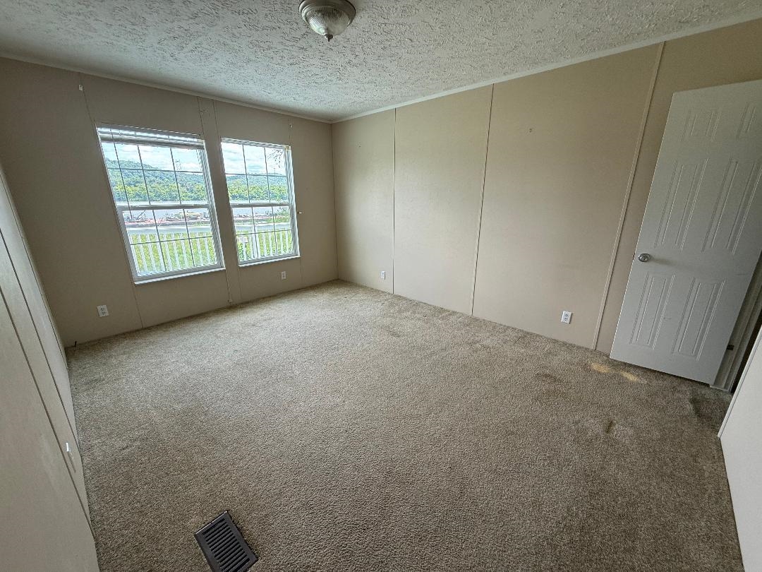 458 Riverlanding Road Greenup, KY 41144 - Photo 33 of 42 Gallery Image 33