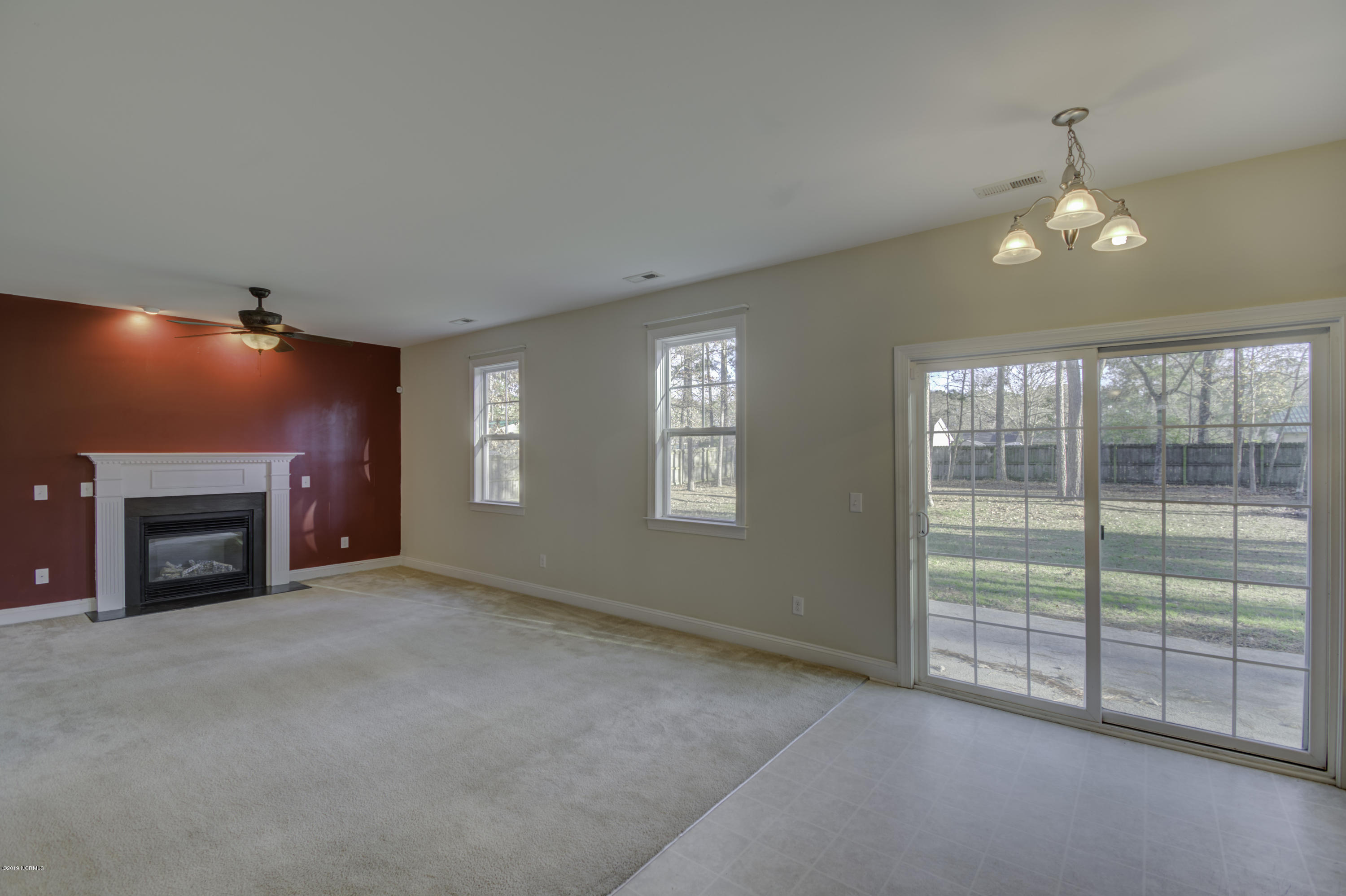 131 Saint Road Richlands, NC 28574 - Photo 13 of 47 KSP_4543_4_5_6_7_8_9_Interior 2