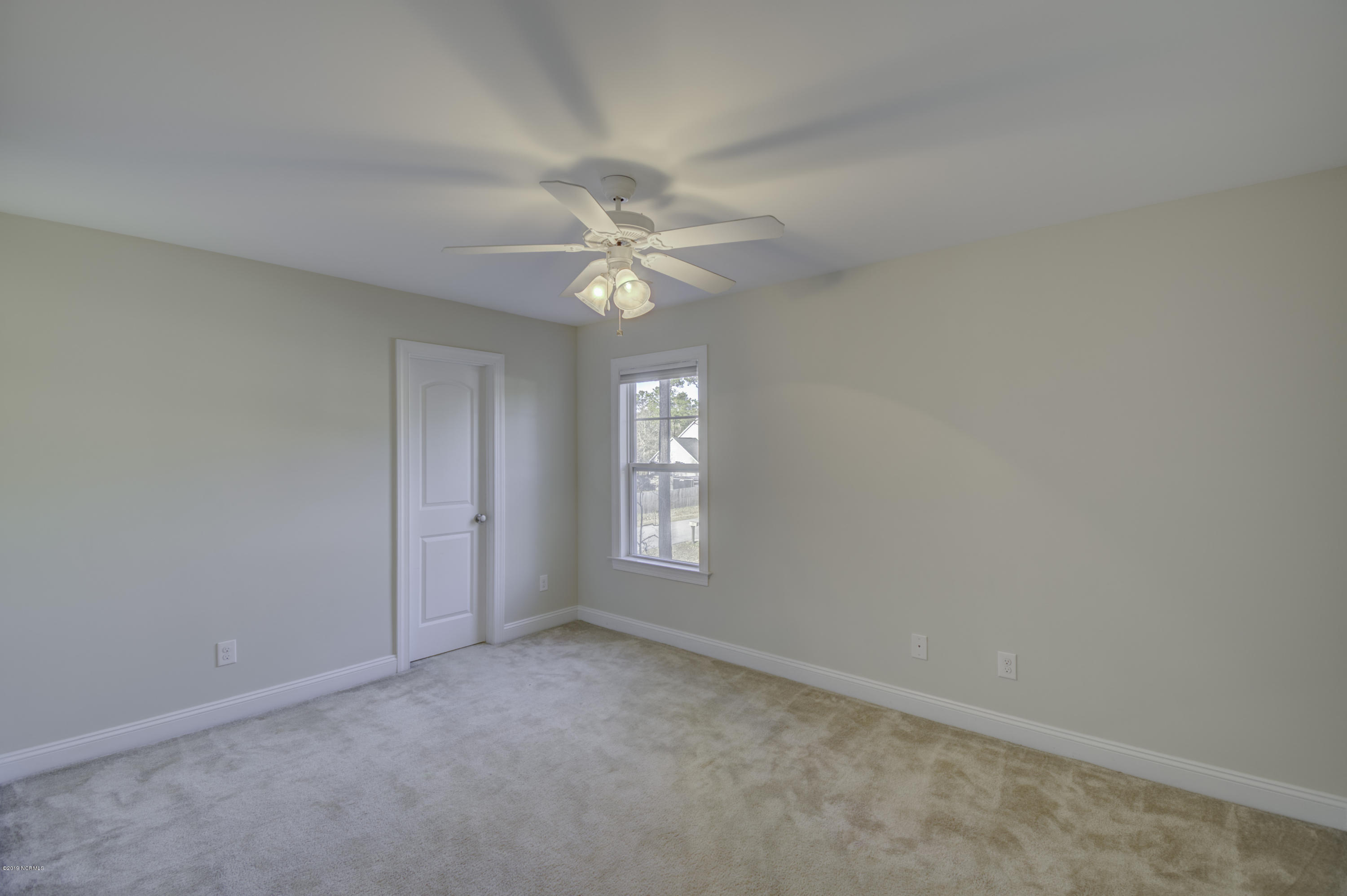 131 Saint Road Richlands, NC 28574 - Photo 18 of 47 KSP_4431_2_3_4_5_6_7_Interior 2