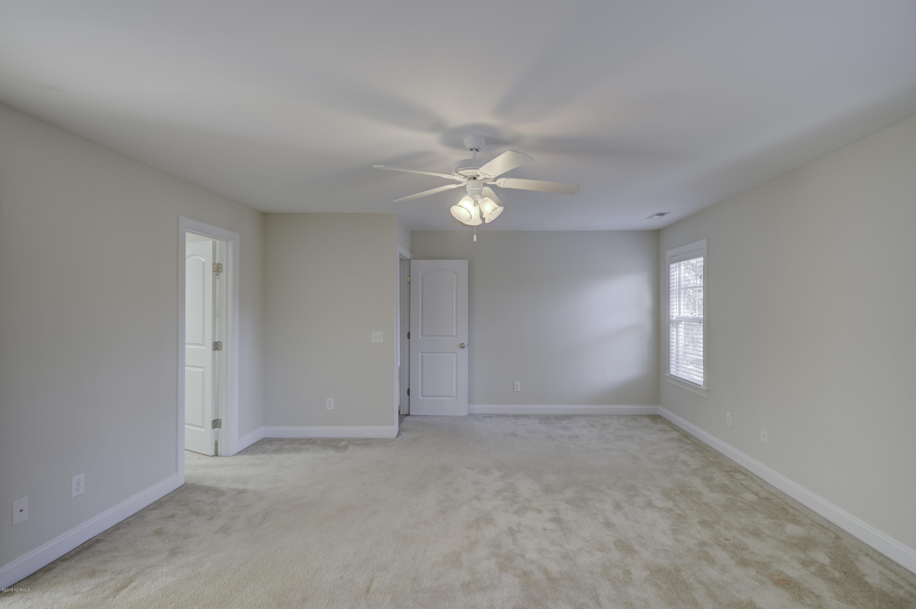 131 Saint Road Richlands, NC 28574 - Photo 21 of 47 KSP_4271_2_3_4_5_6_Interior 2