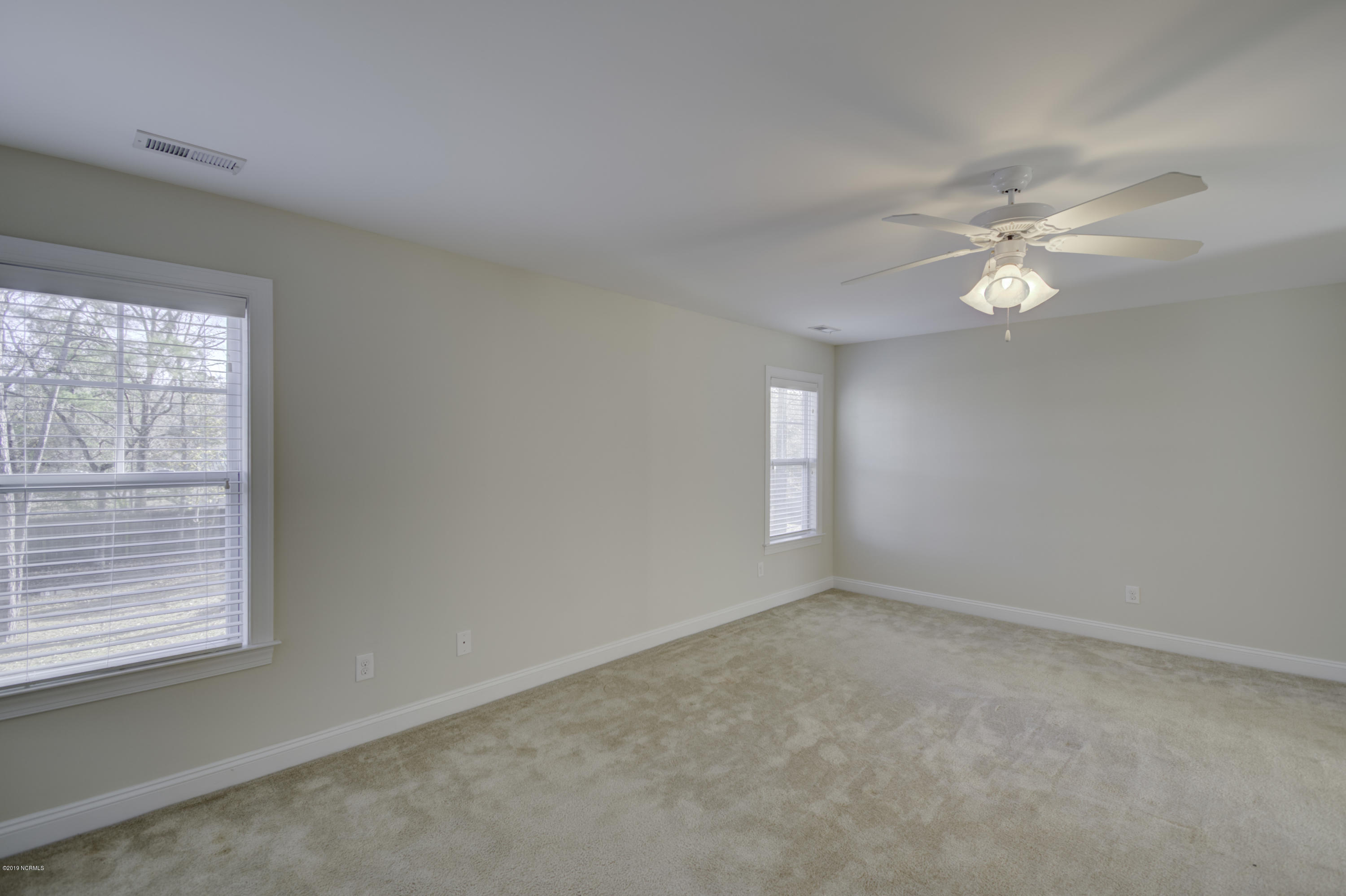 131 Saint Road Richlands, NC 28574 - Photo 25 of 47 KSP_4298_299_300_301_302_303_304_Interio