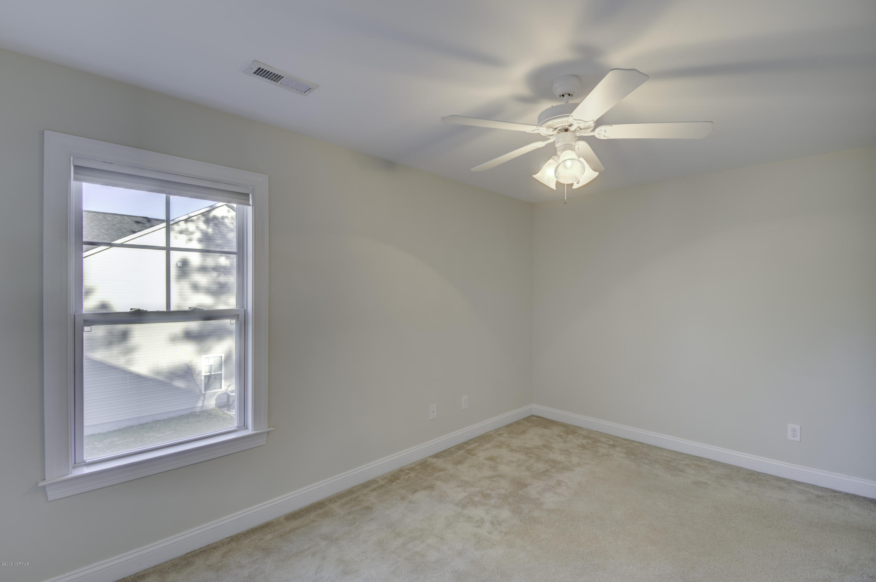 131 Saint Road Richlands, NC 28574 - Photo 37 of 47 KSP_4445_46_47_48_49_50_51_Interior 2