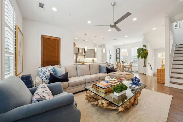 $575,000 | 5015 Manett Street, Unit 104, Dallas, TX 75206