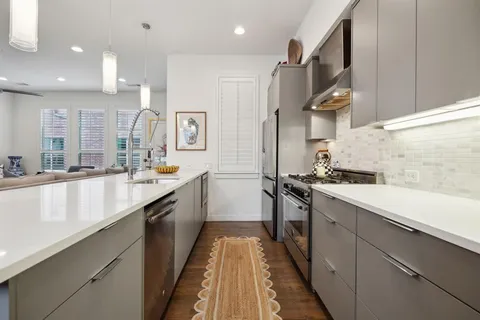 $575,000 | 5015 Manett Street, Unit 104, Dallas, TX 75206