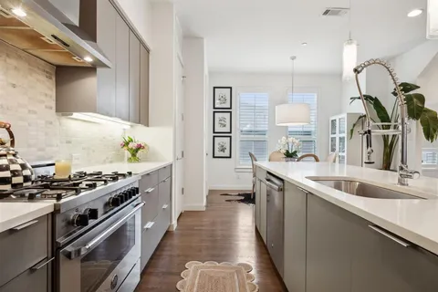 $575,000 | 5015 Manett Street, Unit 104, Dallas, TX 75206