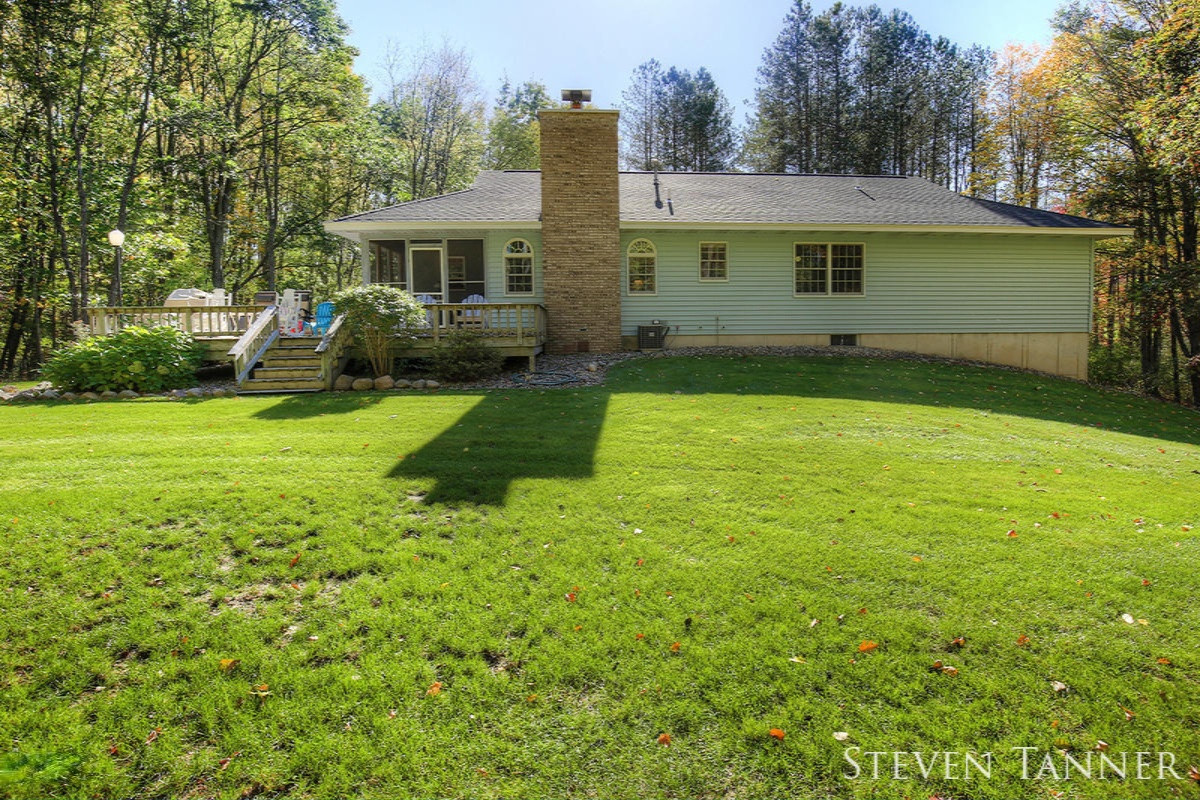 299 East Pakes Road Stanton, MI 48888 - Photo 22 of 28 IMG_3011