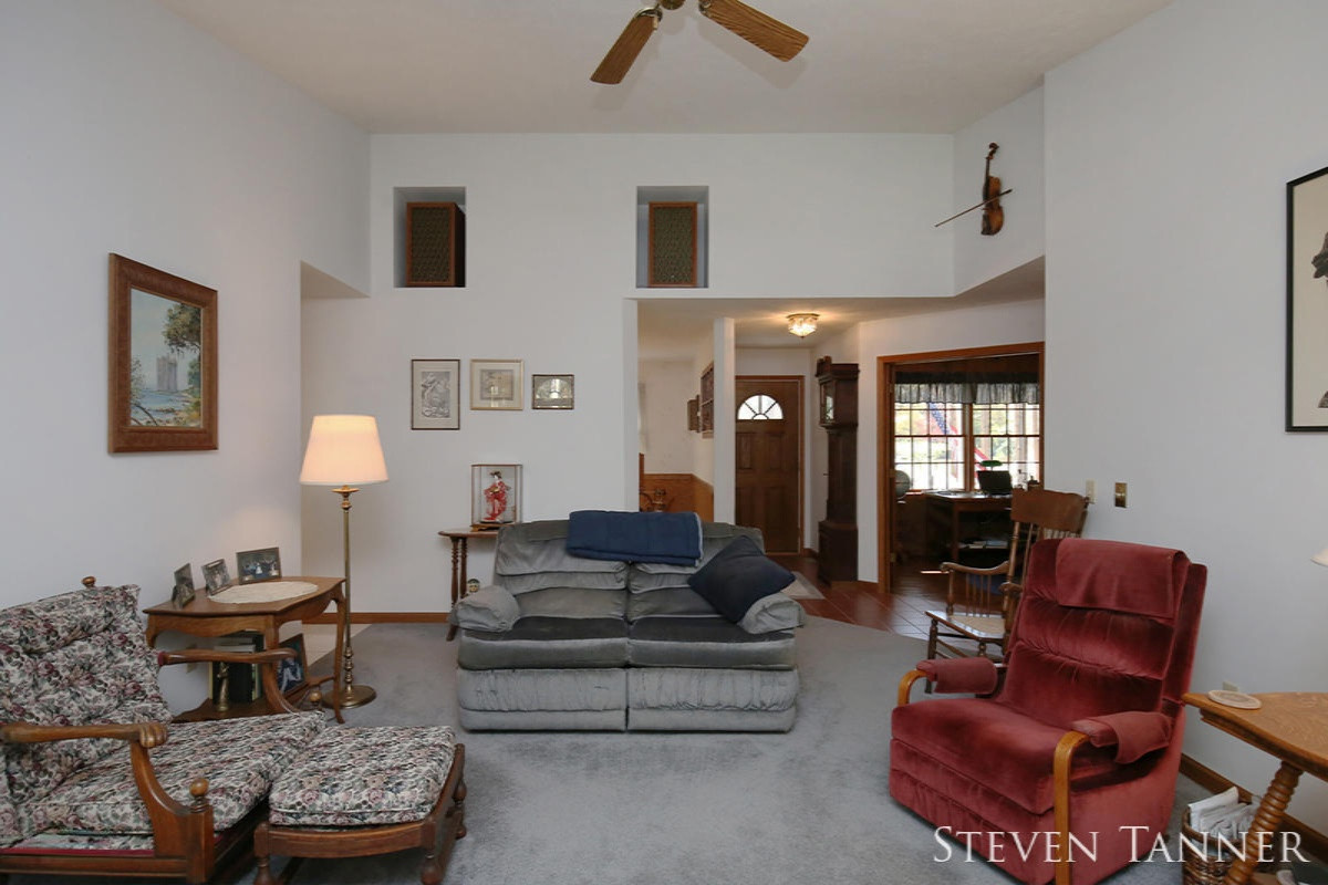 299 East Pakes Road Stanton, MI 48888 - Photo 6 of 28 IMG_2995