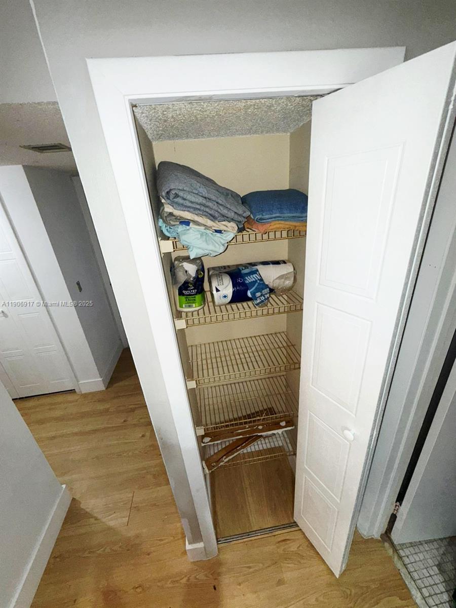 440 Lakeview Drive, Unit 102 Weston, FL 33326 - Photo 18 of 19 a stairs of the house