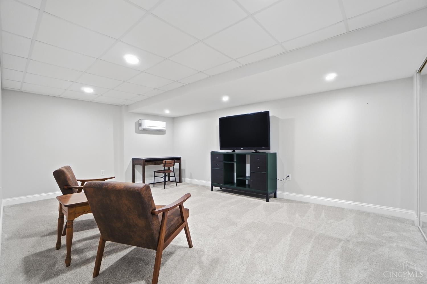 6594 Springdale Road Cincinnati, OH 45247 - Photo 39 of 57