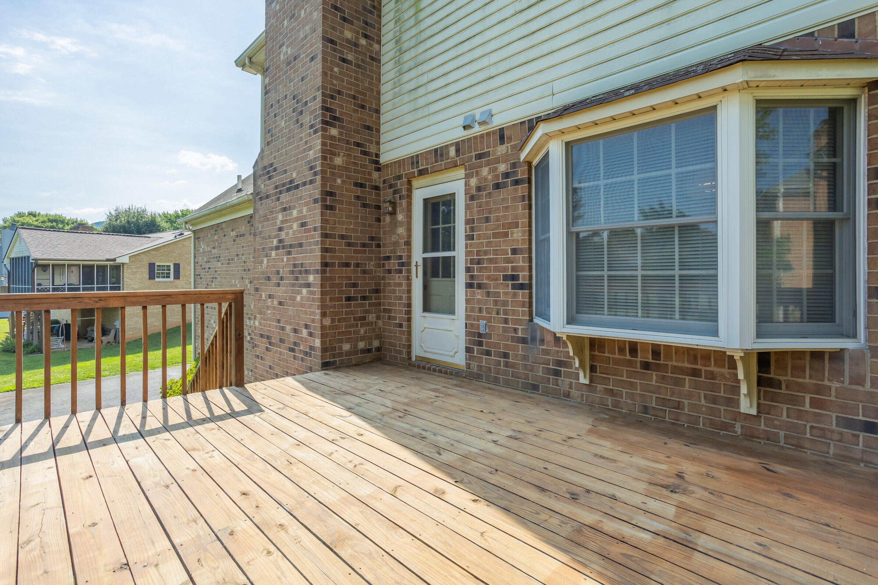 4909 Huntridge Road Roanoke, VA 24012 - Photo 31 of 32 15_4909_Huntridge_Rd15_mls