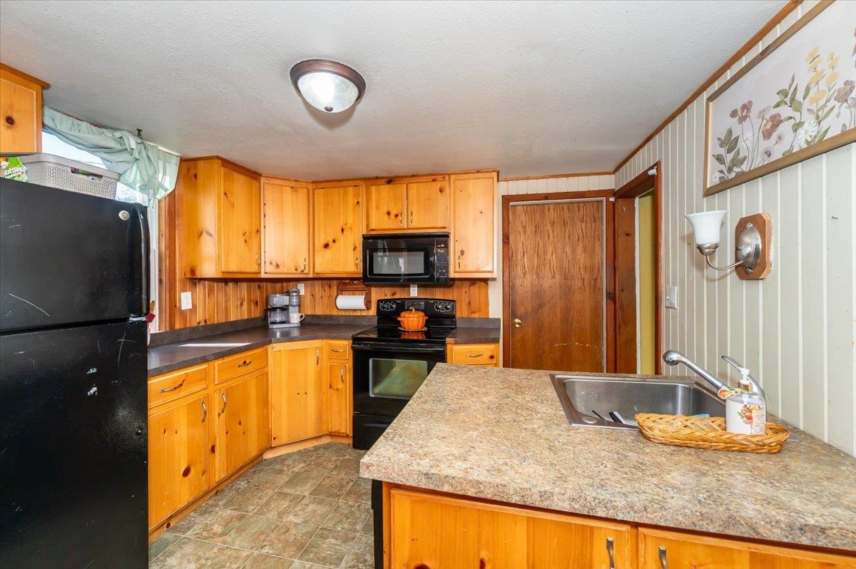 1807 Baxter Avenue Superior, WI 54880 - Photo 8 of 19