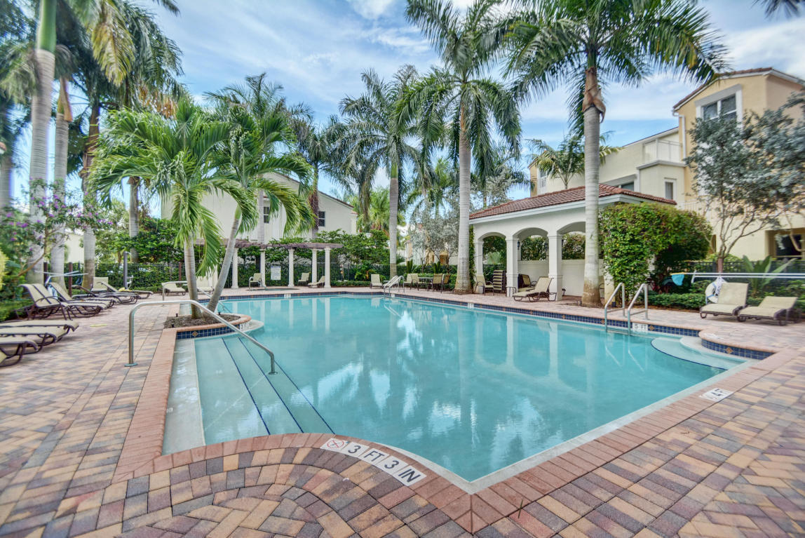 1429 Northwest 48th Street Boca Raton, FL 33431 - Photo 19 of 27 20160923120655392246000000-o