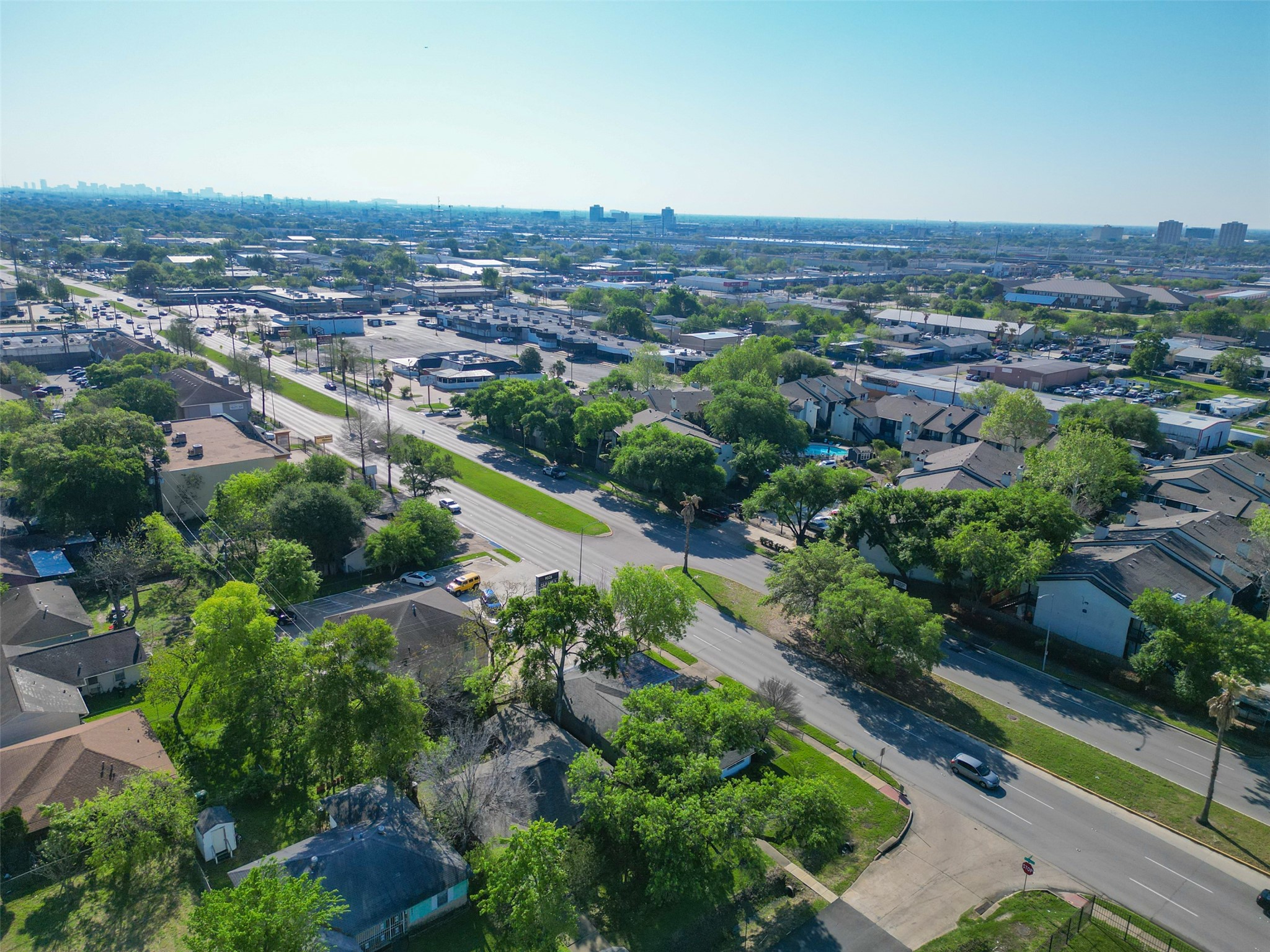 3222 Jarvis Street Houston, TX 77063 - Photo 26 of 31 an aerial view of residential house and outdoor space
