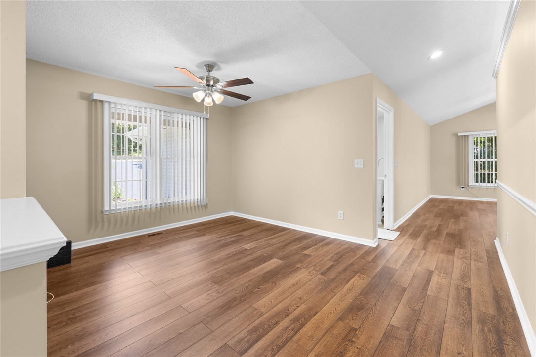 429 Burns Mill Road West Union, SC 29696 - Photo 6 of 49 Natural light illuminates this versatile area, ideal for dining or a comfortable living space.