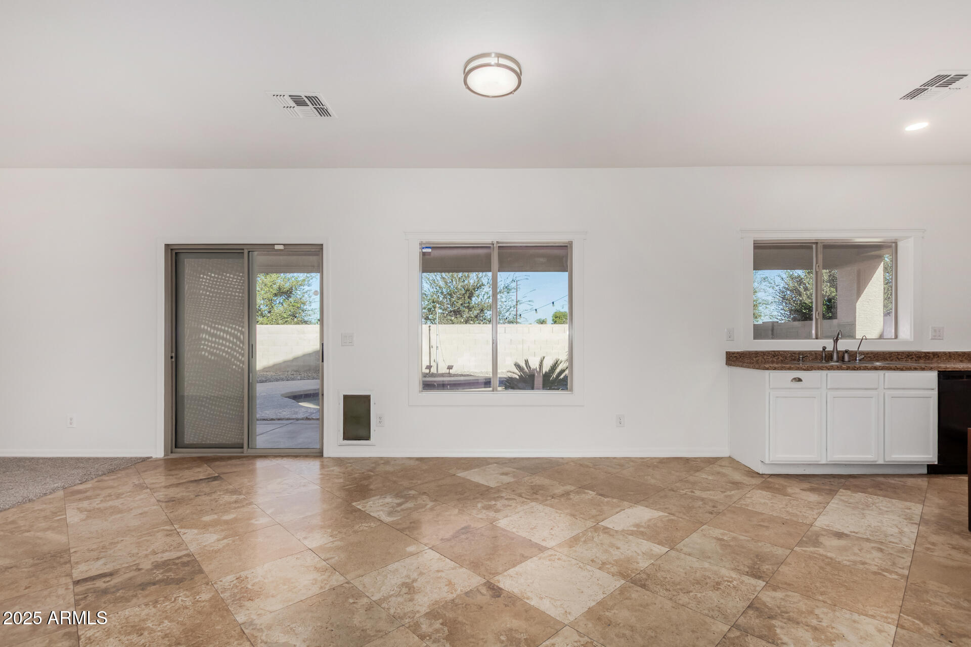 42978 West Magnolia Road Maricopa, AZ 85138 - Photo 14 of 43 14 - Magnolia