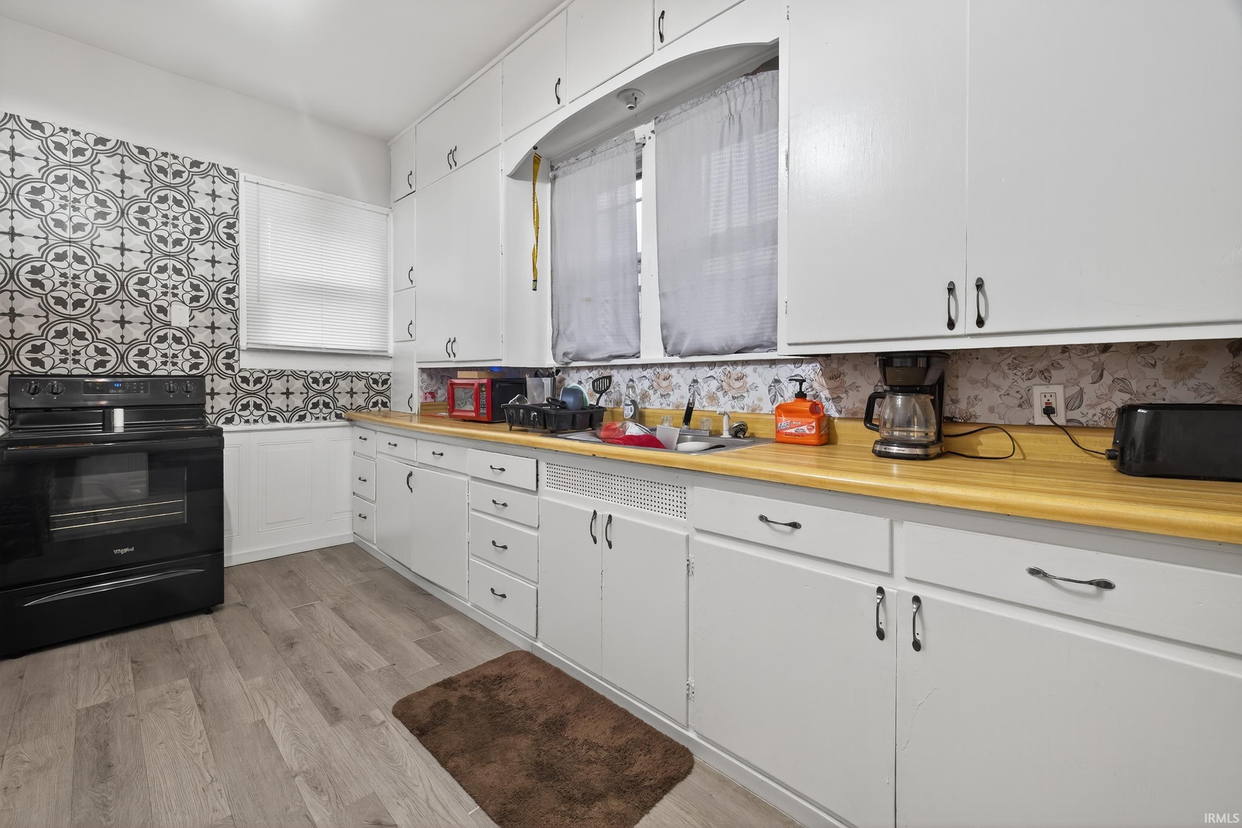 611 West Warren Street Mitchell, IN 47446 - Photo 11 of 36