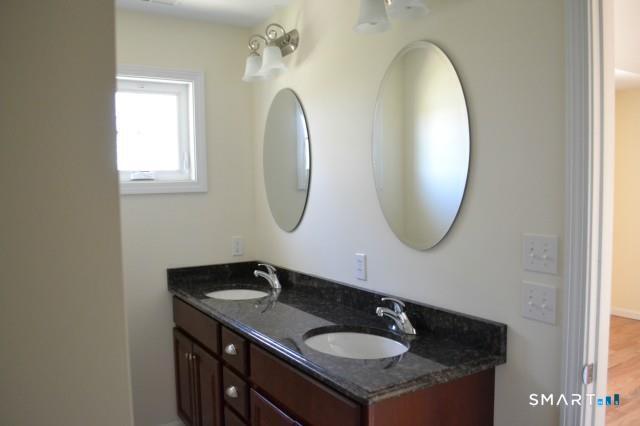18 Oak Branch Drive, Unit 18 Brookfield, CT 06804 - Photo 6 of 10