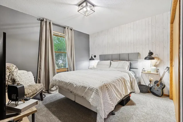 $238,900 | 609 East Welco Drive, Montgomery, MN 56069