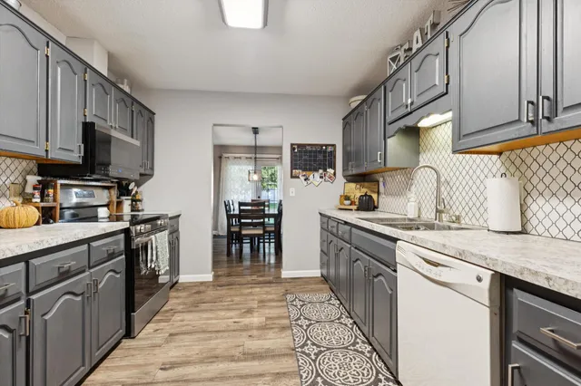 $238,900 | 609 East Welco Drive, Montgomery, MN 56069