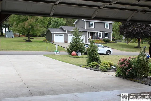 $329,000 | 47 Spas Drive, Concord, NY 14141