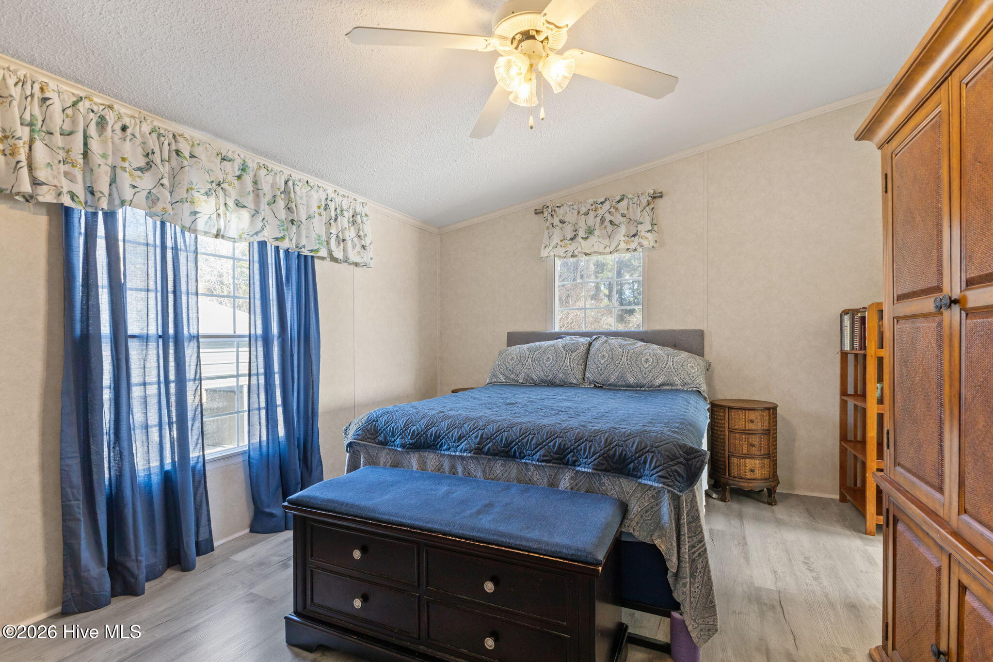 106 Bay Harbor Court Cedar Point, NC 28584 - Photo 6 of 44 6-web-or-mls-1S3A9737