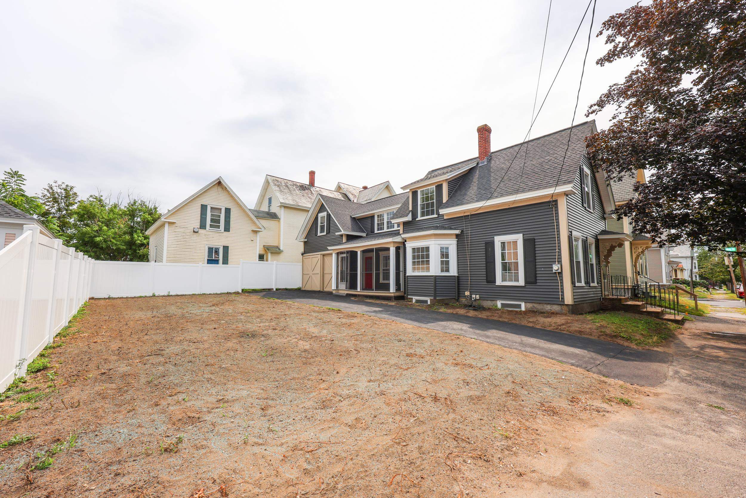 91 Appleton Street Manchester, NH 03104 - Photo 3 of 40 Gallery Image 3