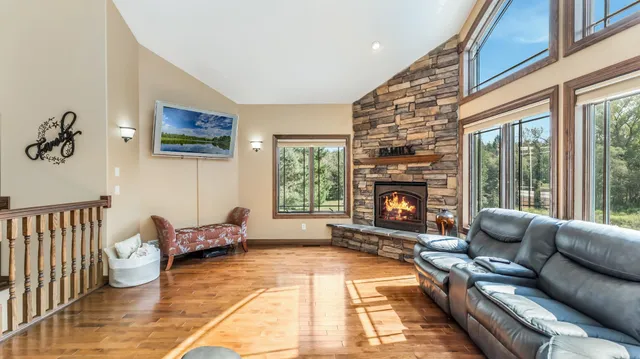 $959,000 | 3191 Crestwood Drive Northeast, Alexandria, MN 56308