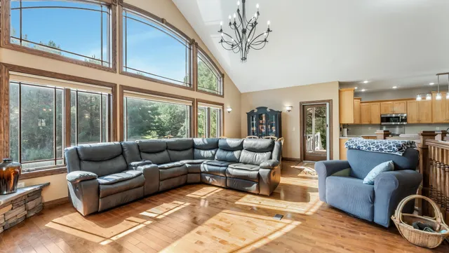 $959,000 | 3191 Crestwood Drive Northeast, Alexandria, MN 56308